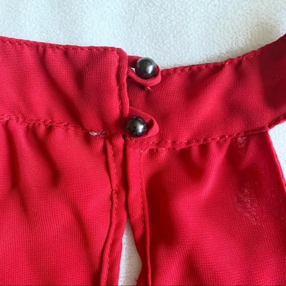 Angie Sleeveless‎ Blouse Red Jewel Neck Sz M - Picture 6 of 7